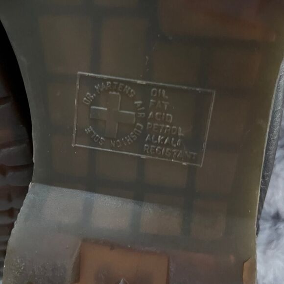 Vintage Dr. Martens Brown Grizzly Chunky Leather Low Boots-UK 11 US 12 - Picture 11 of 11